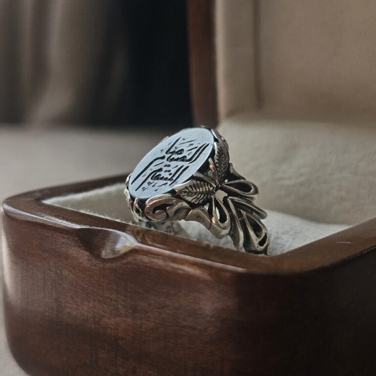 انگشتر حدید صینی اصل طرح نگین الصمصام المنتقم – نمای کلی