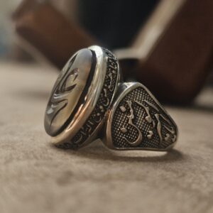 انگشتر کواتز دودی اصل با نگین ۲۰×۱۵ میلی‌متر – نمای کلی