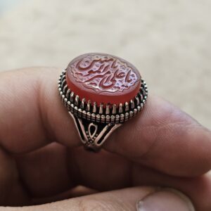 انگشتر نقره مردانه با نگین عقیق یمنی و حکاکی یا علی