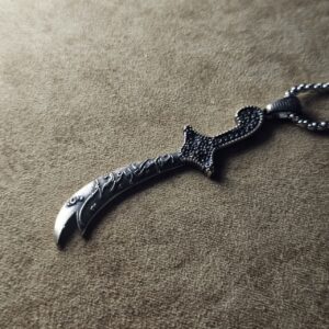 گردنبند استیل طرح شمشیر ذوالفقار